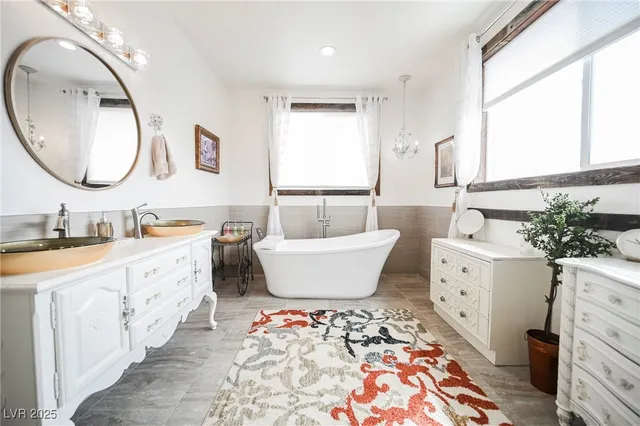 $1,695,000 | 6510 Sunset Drive, Caliente, NV 89008