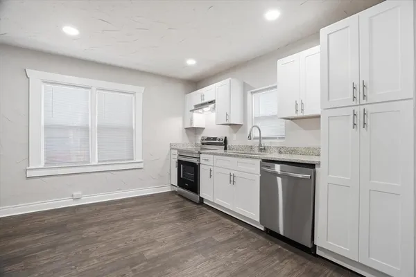 $220,000 | 711 Roberts Cut Off Road, River Oaks, TX 76114