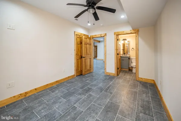 $1,087,900 | 52 Dm Vw Drive, Oakland, MD 21550