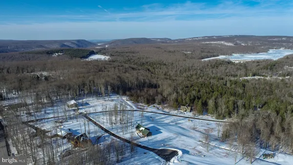 $1,087,900 | 52 Dm Vw Drive, Oakland, MD 21550