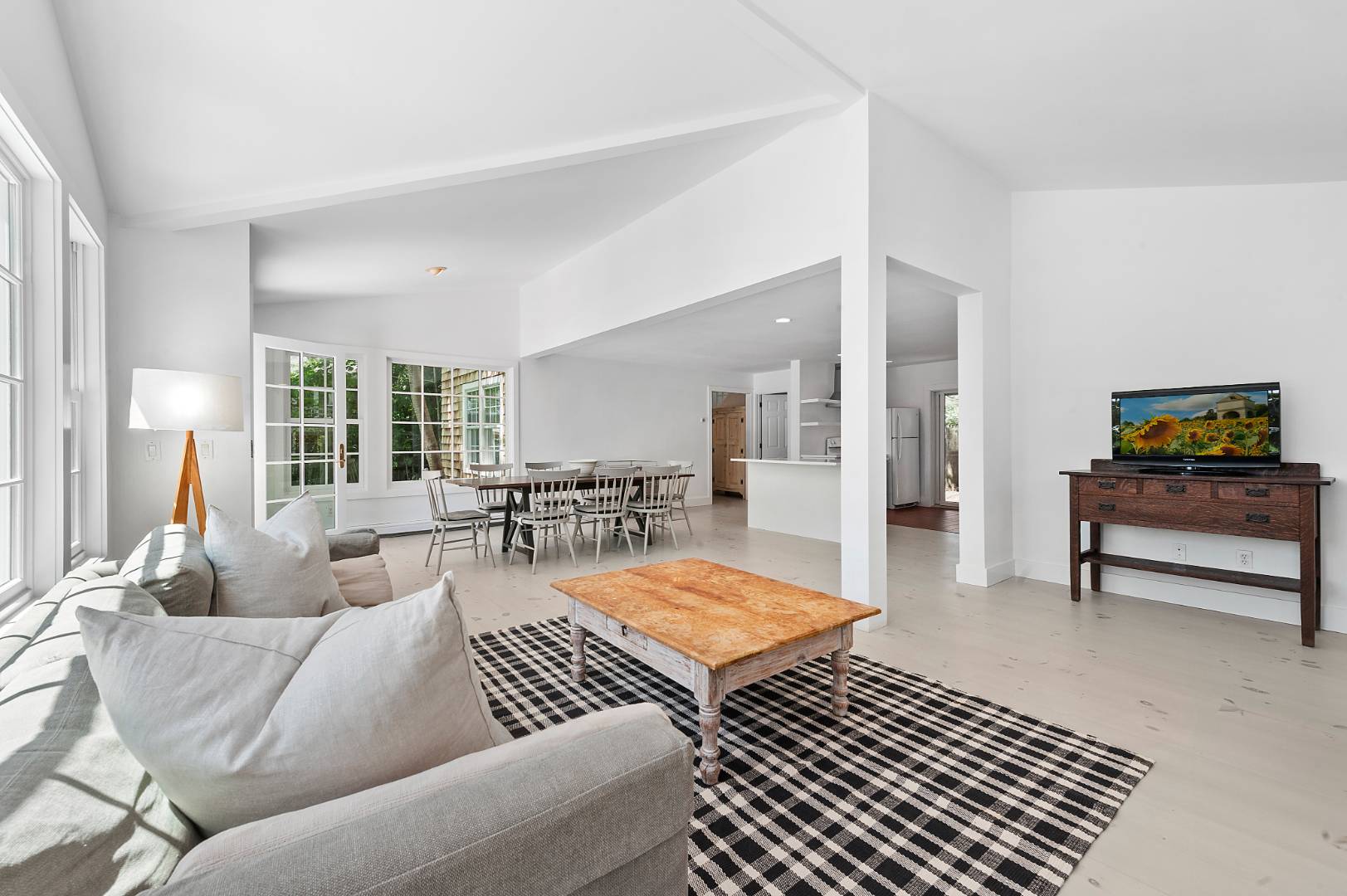5 Willow Lane East Hampton, NY 11937 - Photo 4 of 9 a living room with furniture and a couch