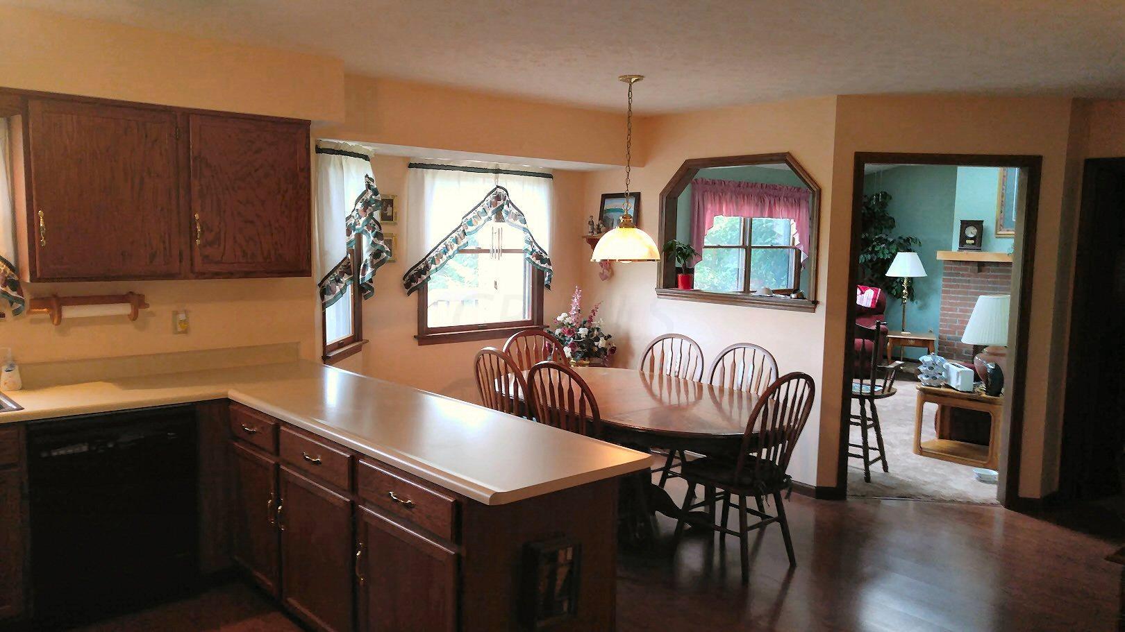 4395 Watkins Road Southwest Pataskala, OH 43062 - Photo 6 of 23