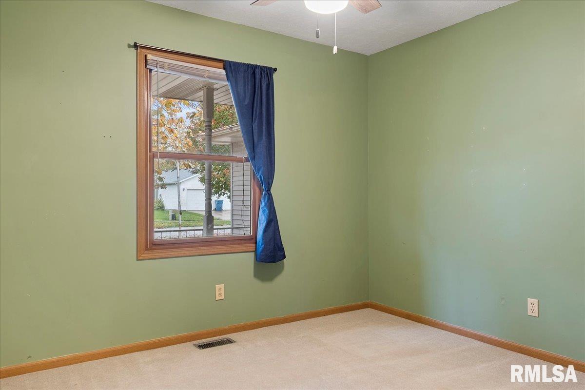 3001 Dunwich Street Springfield, IL 62702 - Photo 26 of 34
