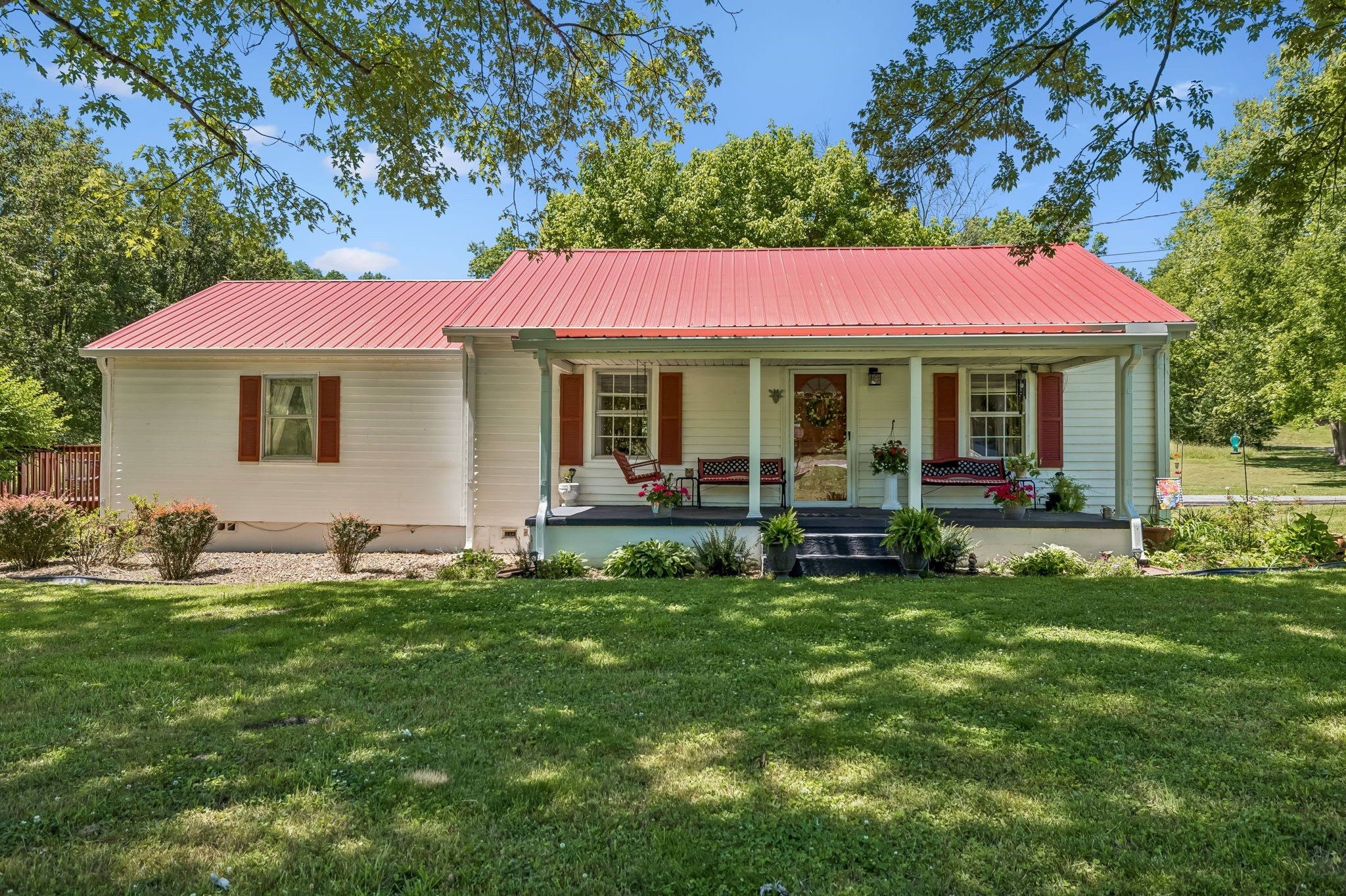 2907 Church Road Santa Fe, TN 38482 - Photo 2 of 73