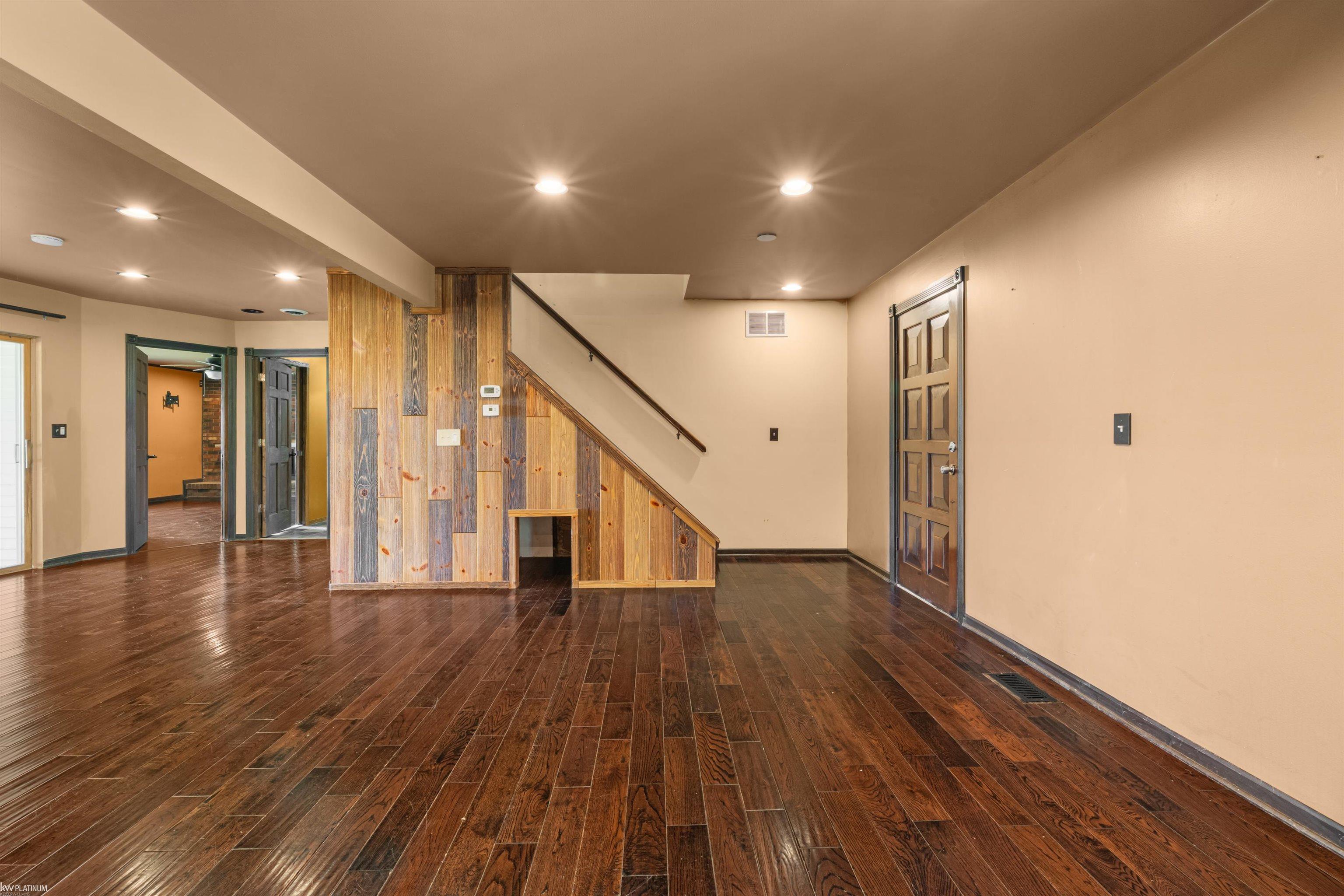 892 Braidwood Road Memphis, MI 48041 - Photo 5 of 44 Gallery Image 5