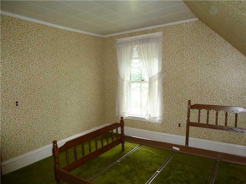 32 West Side Road South Bristol, ME 04568 - Photo 11 of 25 Master Bedroom.