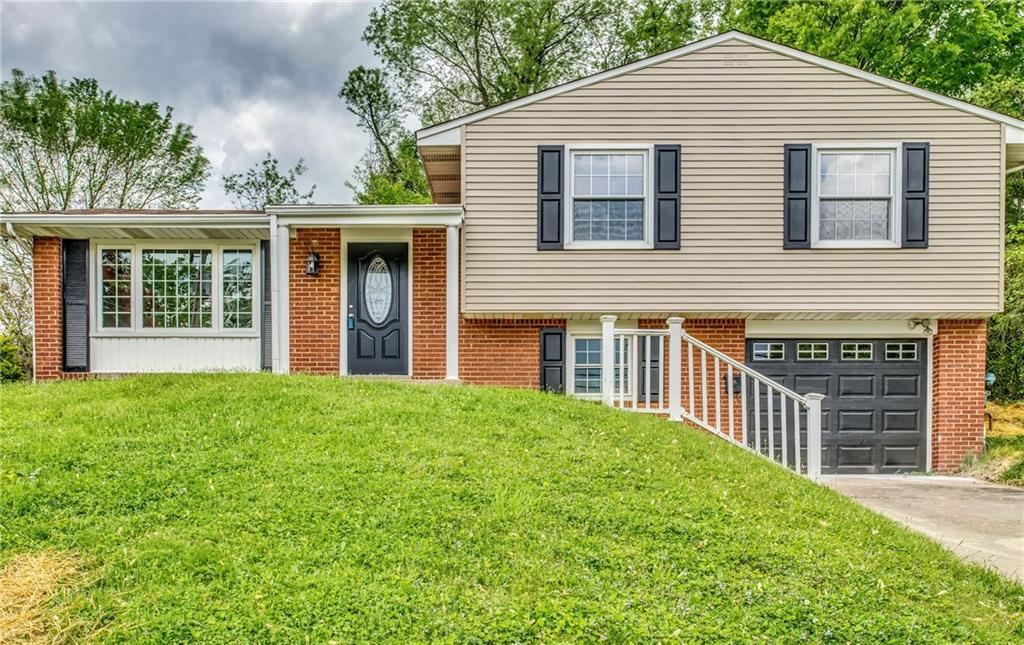 234 Foxcroft Road Pittsburgh, PA 15220 - Photo 1 of 19 Gallery Image 1