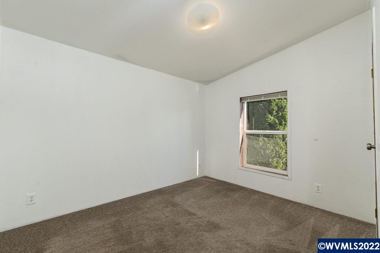 716 Hoffman Road Northeast, Unit 51 Salem, OR 97301 - Photo 19 of 28