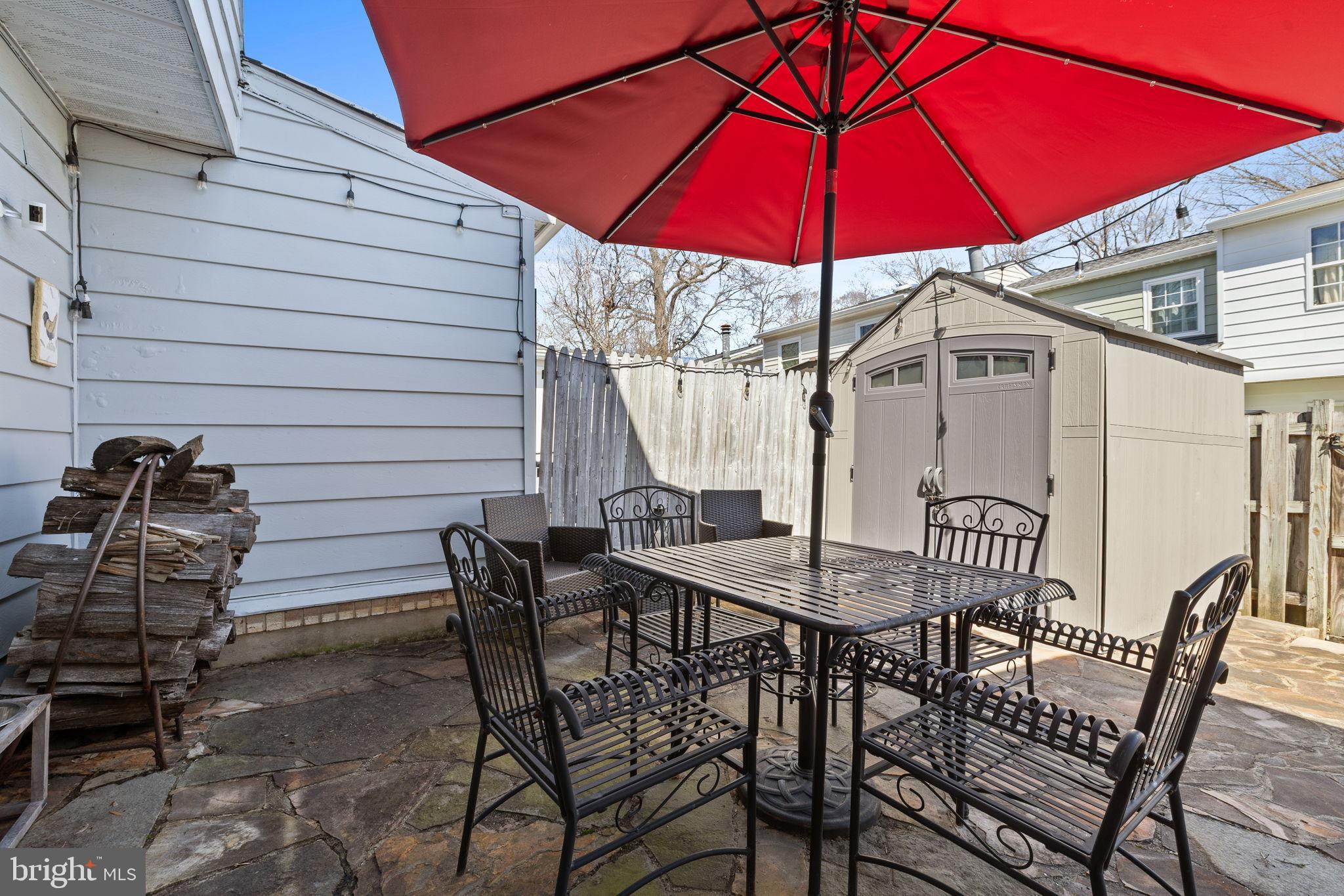 3716 Tavern Way Triangle, VA 22172 - Photo 28 of 32 Patio - Fully Fenced in Yard