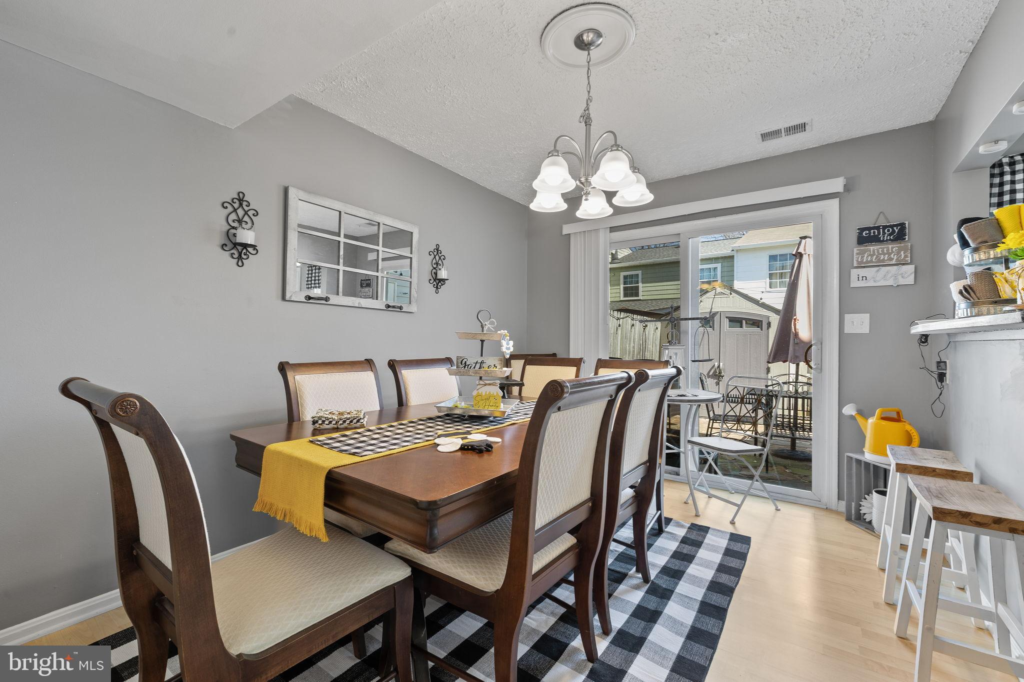 3716 Tavern Way Triangle, VA 22172 - Photo 10 of 32 Charming dining space with outdoor access.