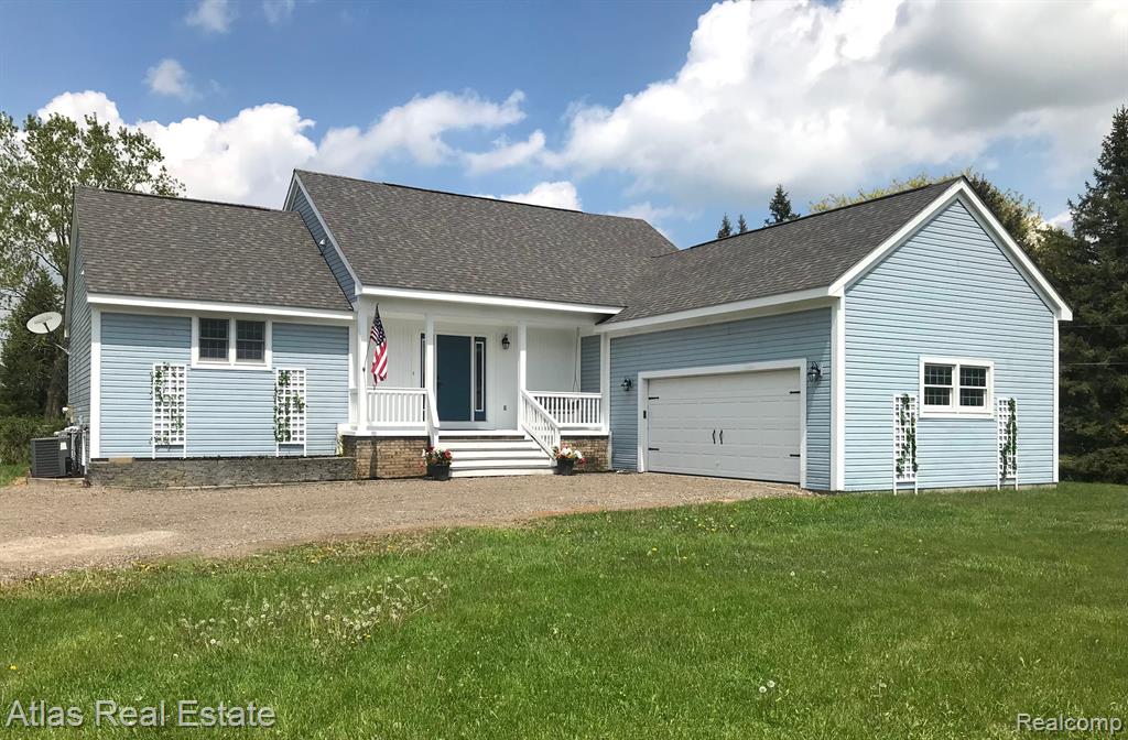 7371 Burpee Road Grand Blanc, MI 48439 - Photo 2 of 48 Gallery Image 2