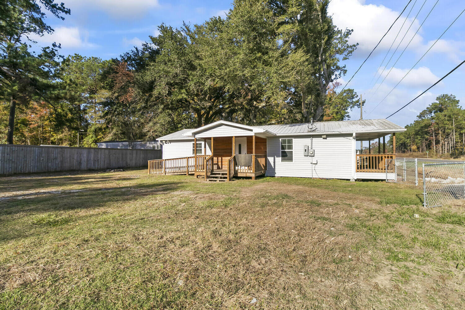 437 Highway 78 Ridgeville, SC 29472 - Photo 28 of 31 img_1267