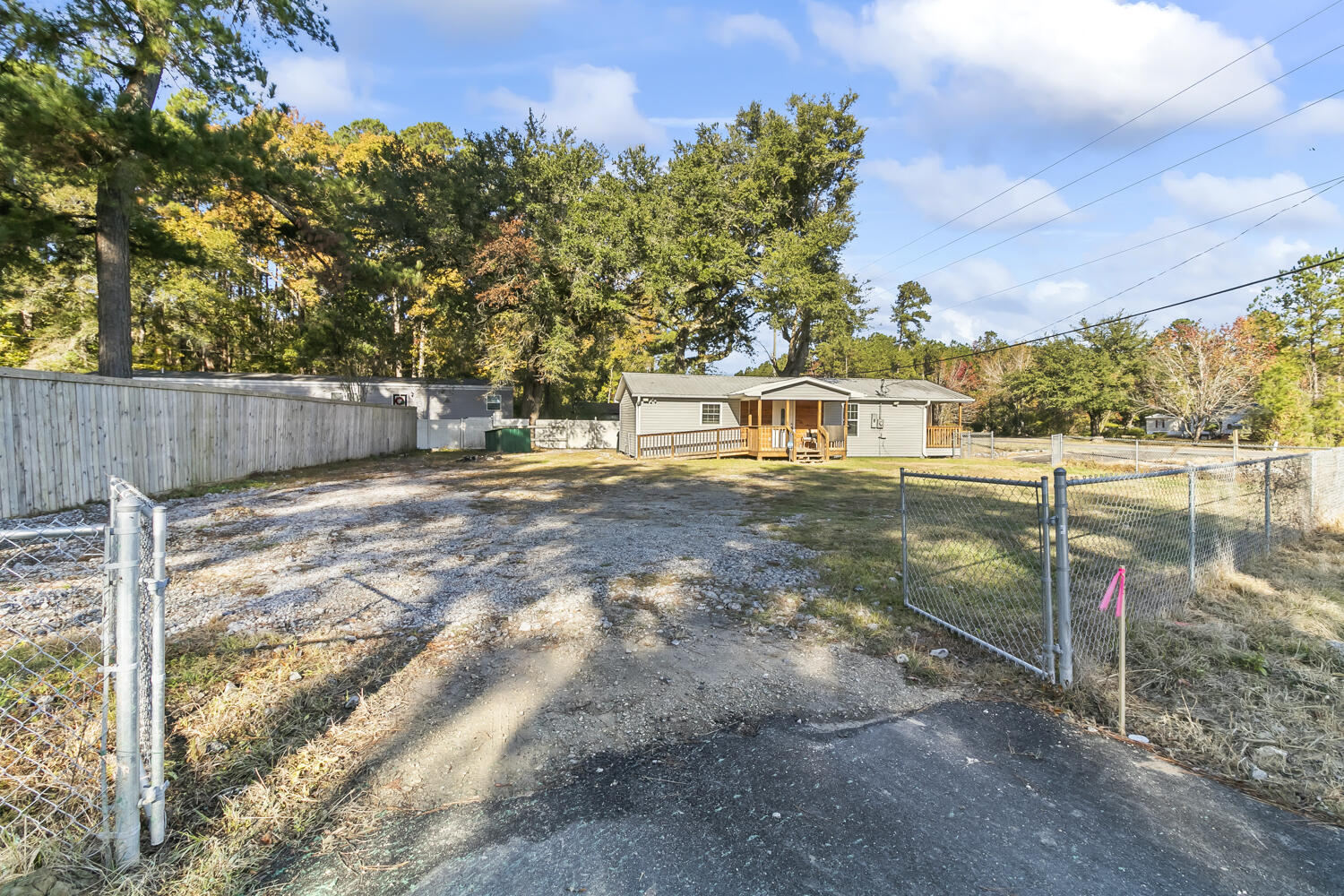 437 Highway 78 Ridgeville, SC 29472 - Photo 29 of 31 img_1273