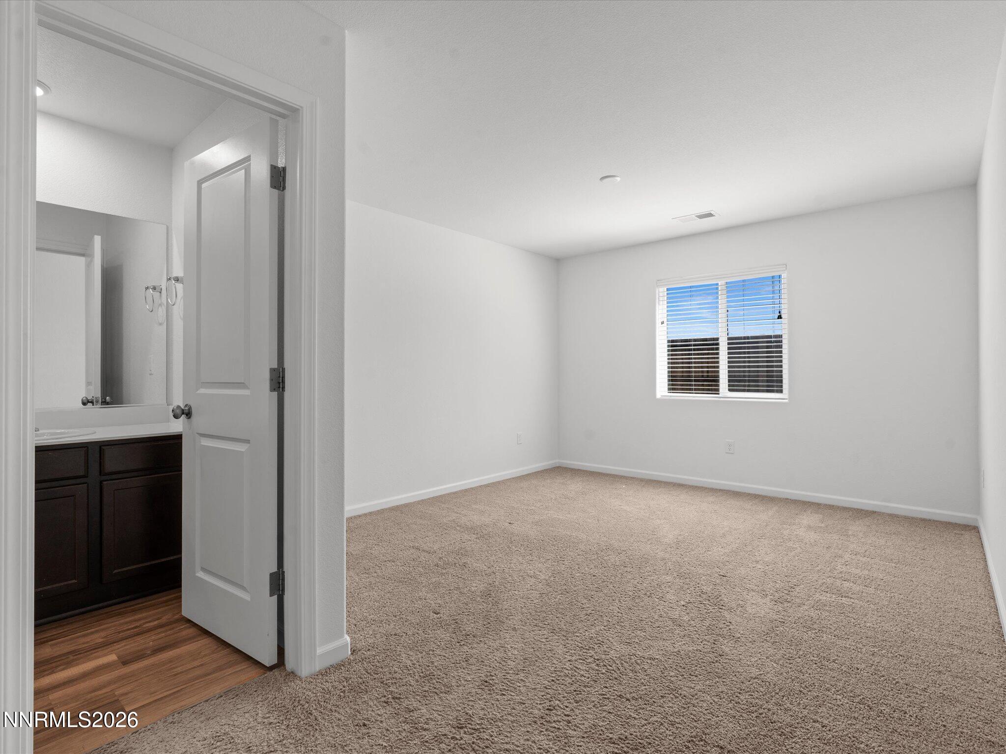 9324 Mcdermitt Road Reno, NV 89506 - Photo 9 of 22 19-9324 McDermitt Rd-225-45-134