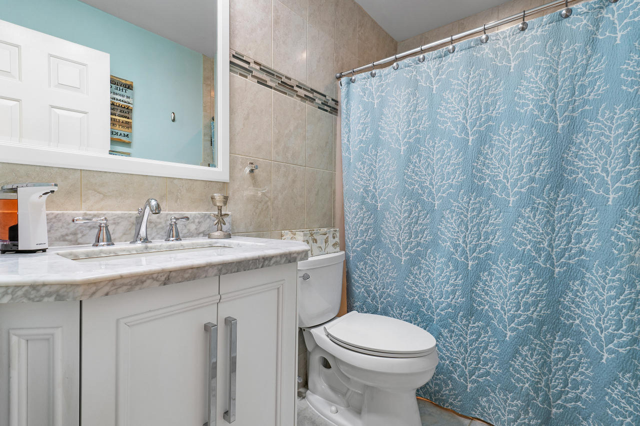5720 Coach House Circle, Unit G 5720 Boca Raton, FL 33486 - Photo 19 of 26 019-5720CoachHouseCircle-BocaRaton-FL-33