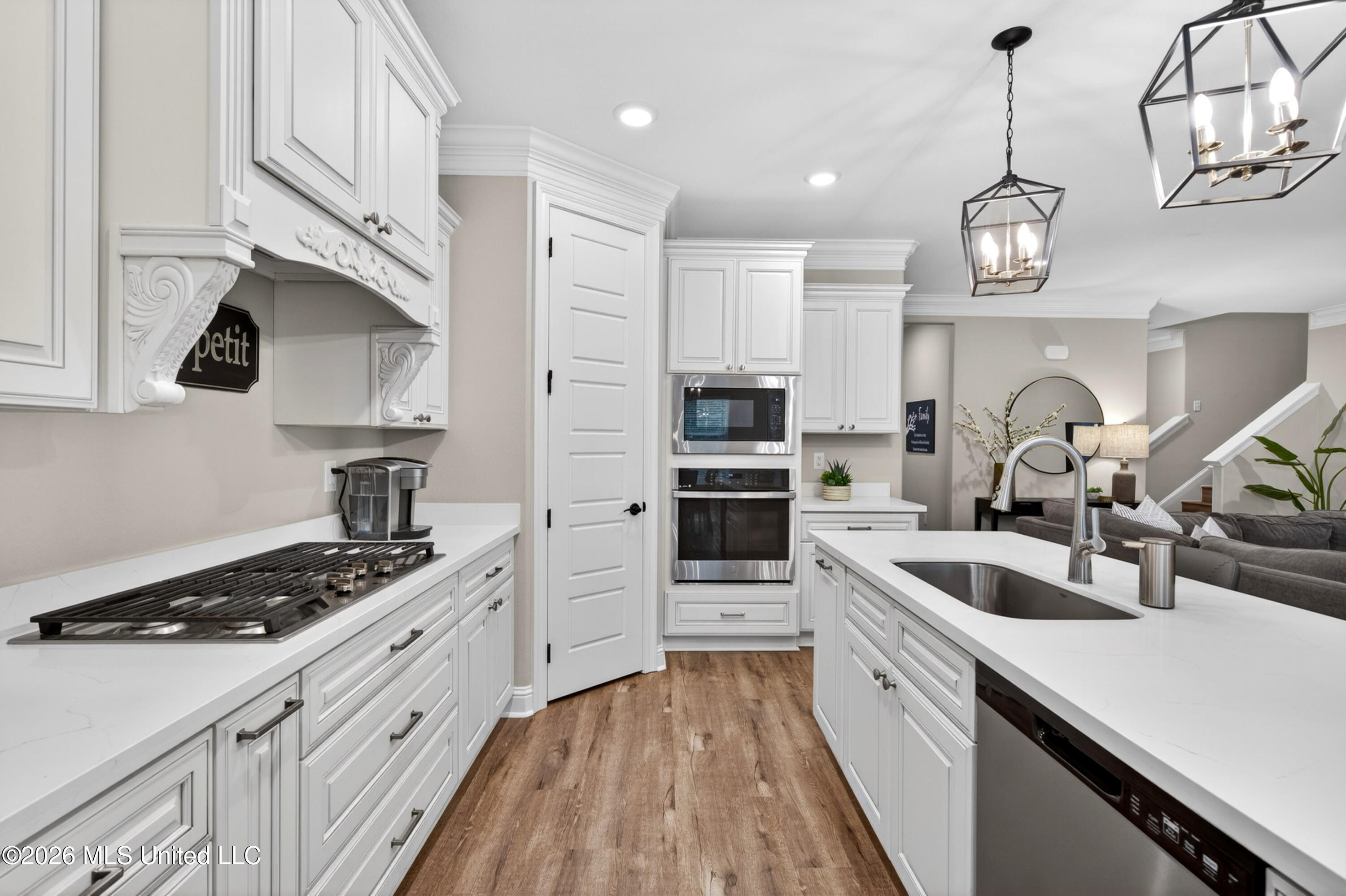 11021 Alphabet Road Gulfport, MS 39503 - Photo 14 of 63 Kitchen