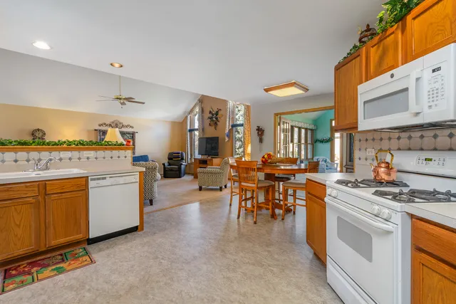 $563,000 | 11628 Hidden Valley Cove, Orland Park, IL 60467