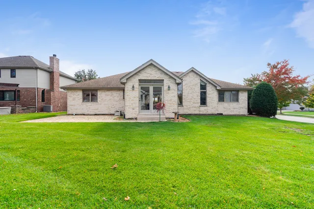$563,000 | 11628 Hidden Valley Cove, Orland Park, IL 60467