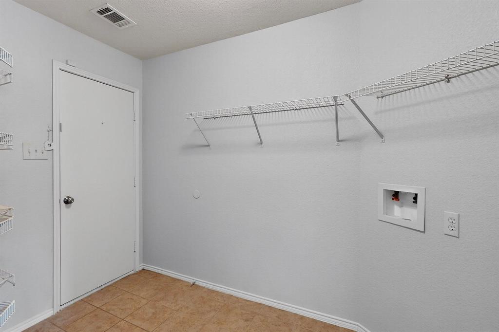 2035 Times Road Heartland, TX 75126 - Photo 18 of 35 Gallery Image 18