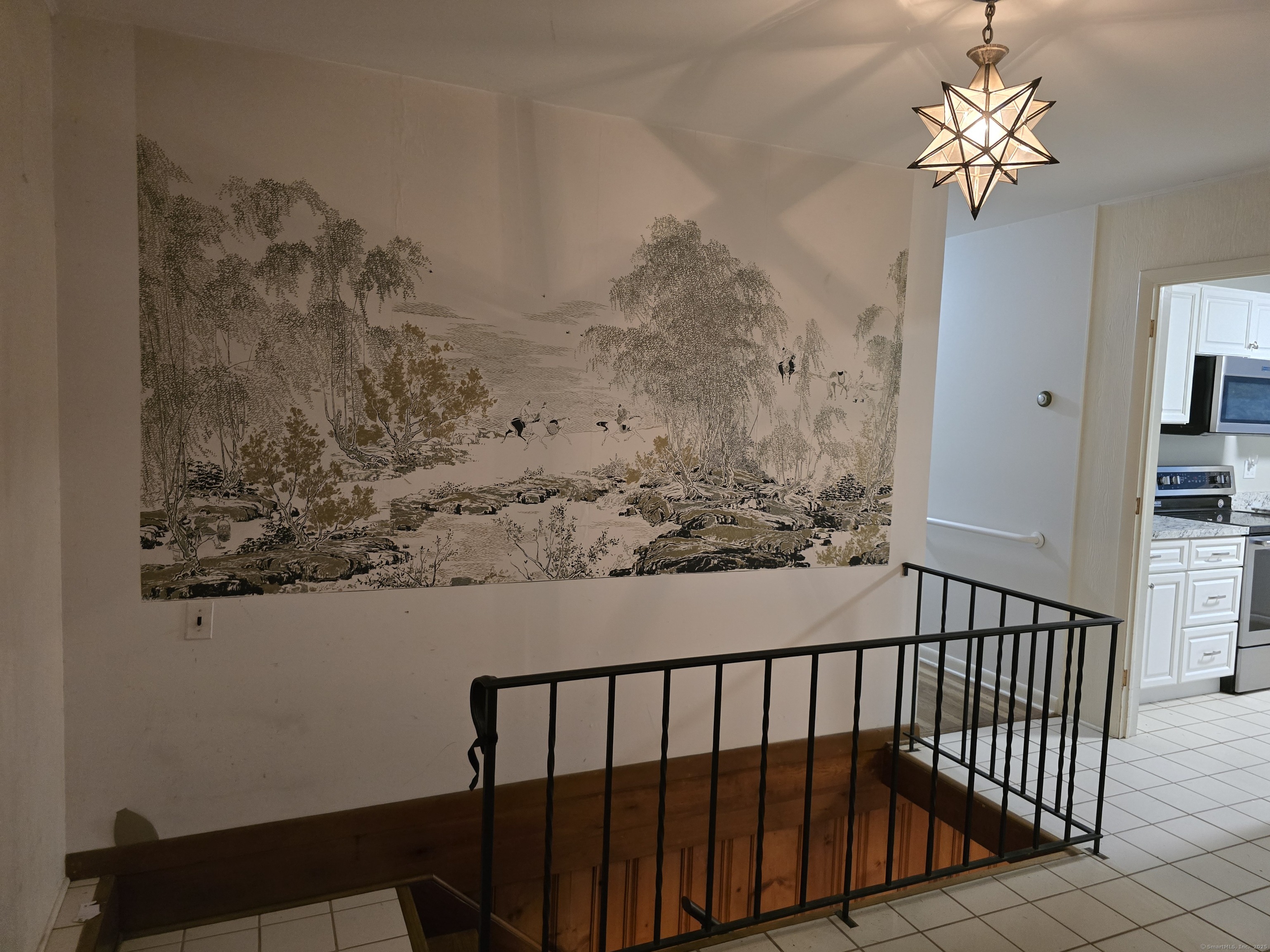 32 Old Green Road Newtown, CT 06482 - Photo 14 of 29 a view of a balcony with a flower pot