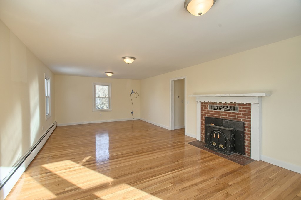 368 Boston Road Billerica, MA 01821 - Photo 11 of 30 Gallery Image 11