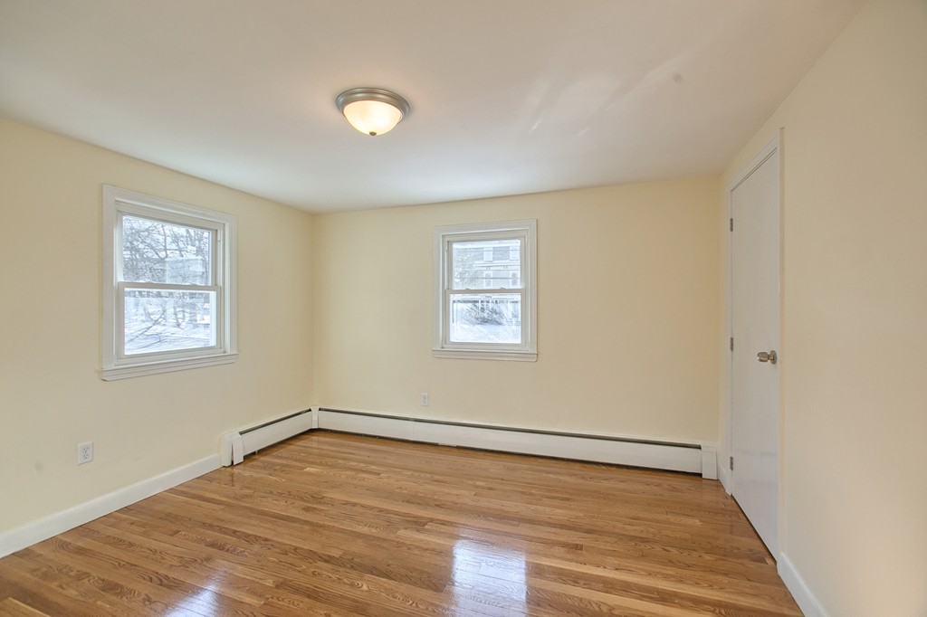 368 Boston Road Billerica, MA 01821 - Photo 16 of 30 Gallery Image 16