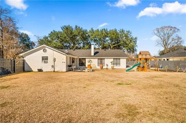 $320,000 | 4505 Wakefield Boulevard, Alexandria, LA 71303