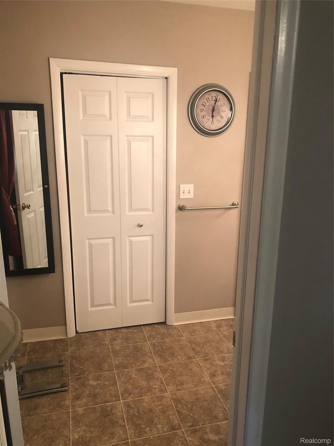 370 Wales Center Road Columbus, MI 48063 - Photo 21 of 40 19185CA9-336C-48A1-A199-D71C05BB7CF6.jpeg