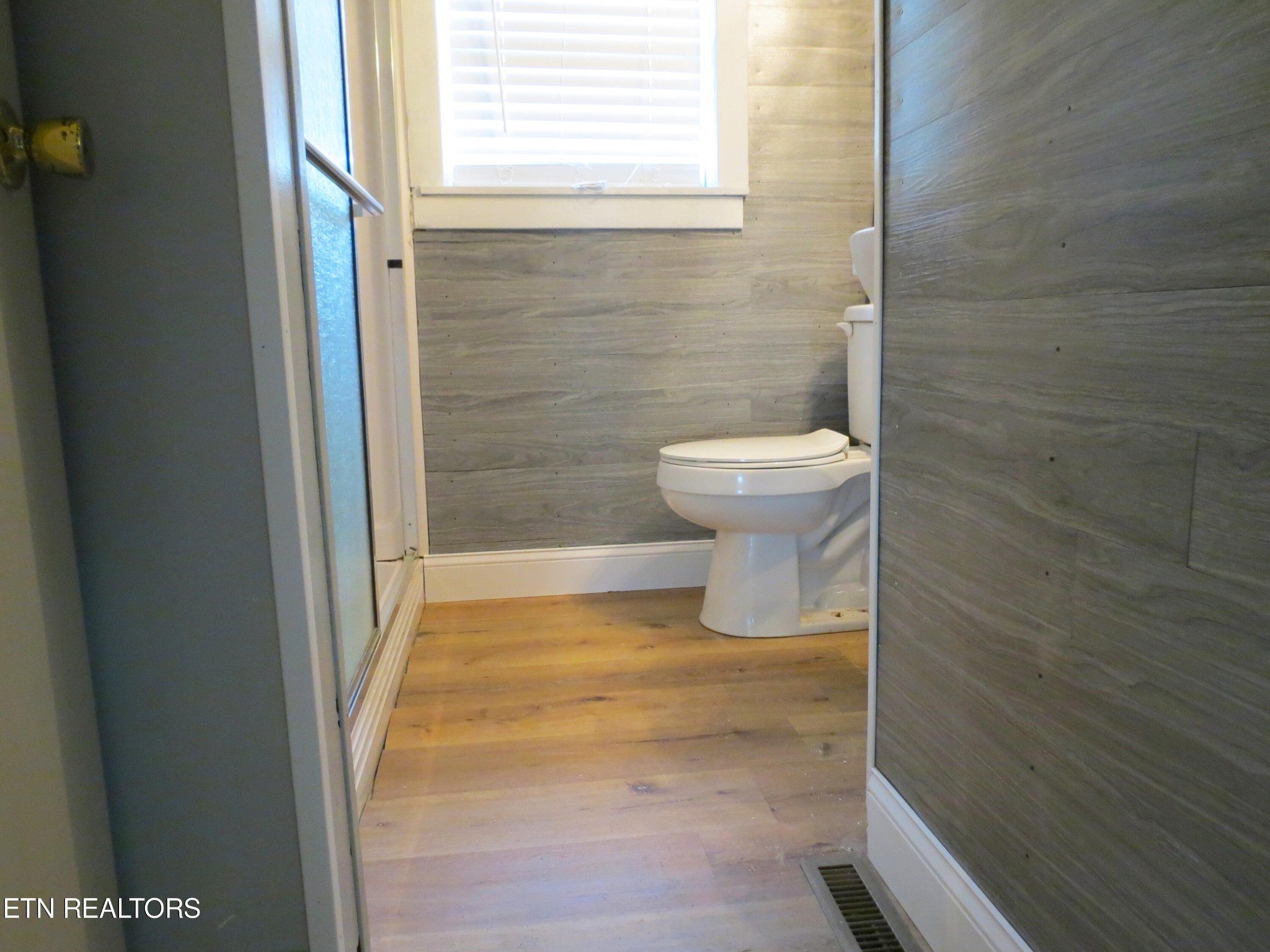 5409 Rowan Road Knoxville, TN 37912 - Photo 32 of 47 Gallery Image 32
