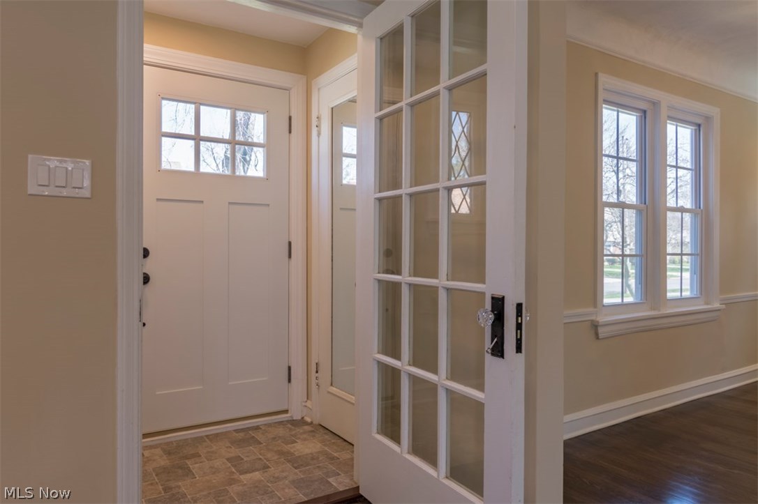 3644 Berkeley Road Cleveland Heights, OH 44118 - Photo 2 of 24