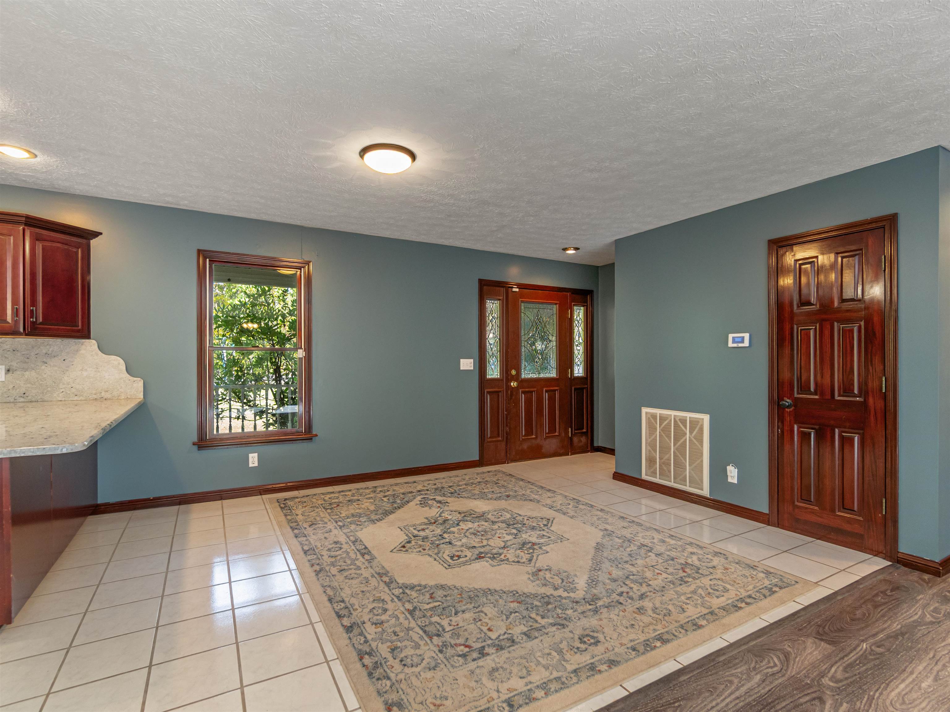 704 Jericho Road Ona, WV 25545 - Photo 5 of 30 Gallery Image 5