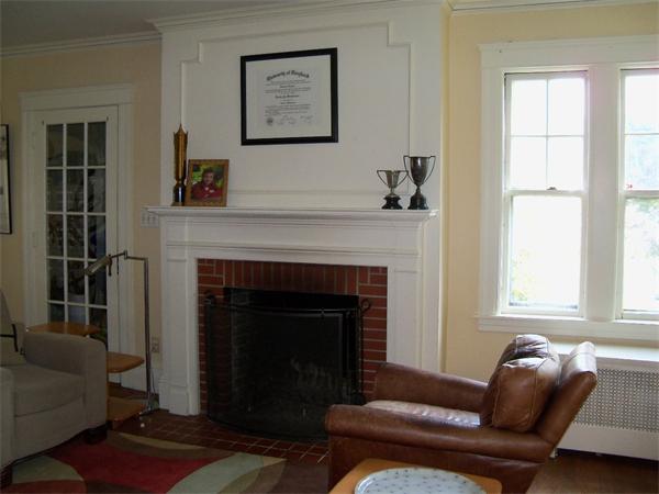 21 Coolidge Road Worcester, MA 01602 - Photo 4 of 30 Gallery Image 4