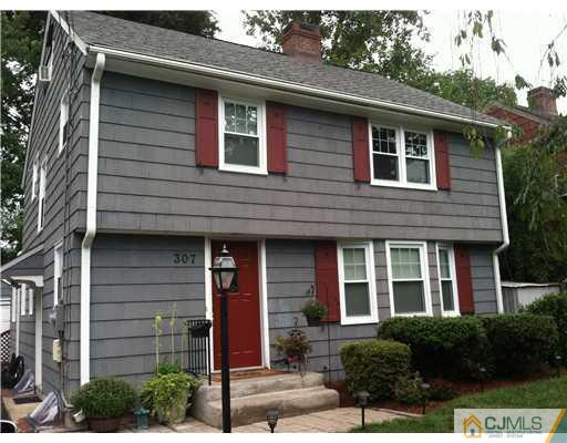 307 Ashland Road Middlesex, NJ 08846 - Photo 2 of 18 Gallery Image 2