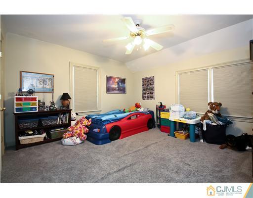 307 Ashland Road Middlesex, NJ 08846 - Photo 14 of 18 Gallery Image 14