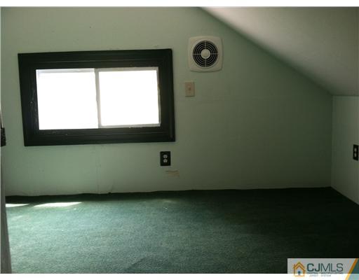 307 Ashland Road Middlesex, NJ 08846 - Photo 18 of 18 Gallery Image 18