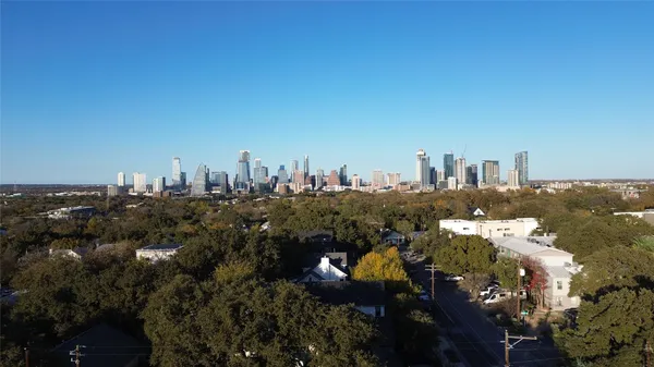 $5,500,000 | 406 West Live Oak Street, Austin, TX 78704