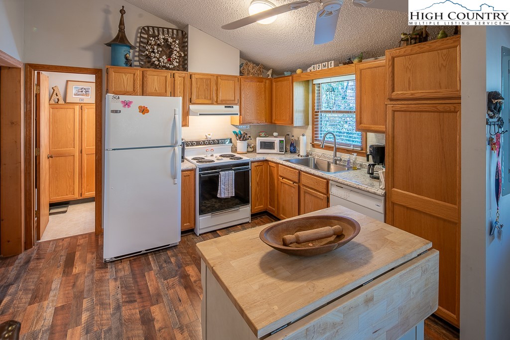 65 Aster Road Newland, NC 28657 - Photo 20 of 44 Gallery Image 20