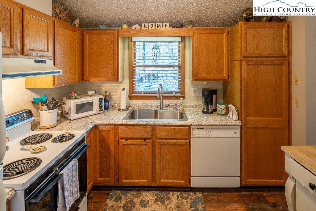 65 Aster Road Newland, NC 28657 - Photo 22 of 44 Gallery Image 22