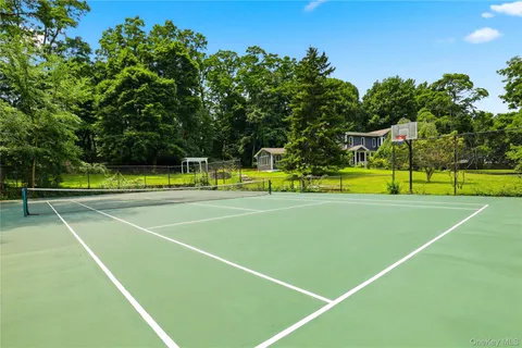 $1,500,000 | 12 East Mt Airy Road, Croton-on-Hudson, NY 10520