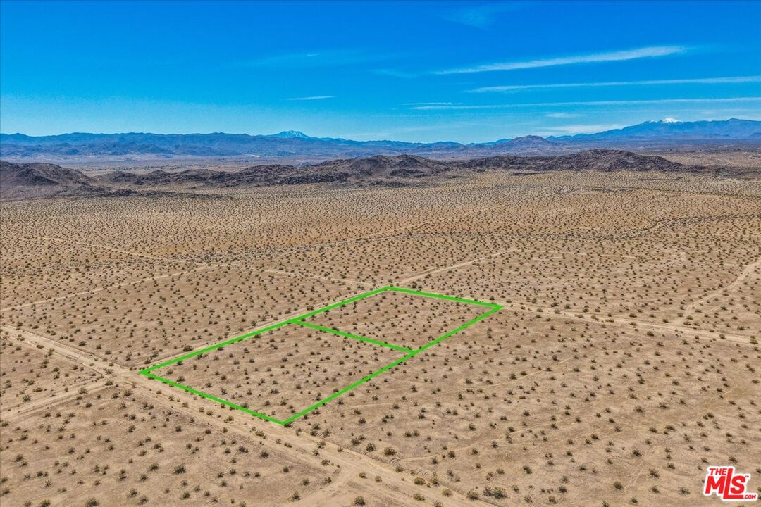 1 Mile Square Road Joshua Tree, CA 92252 - Photo 2 of 15