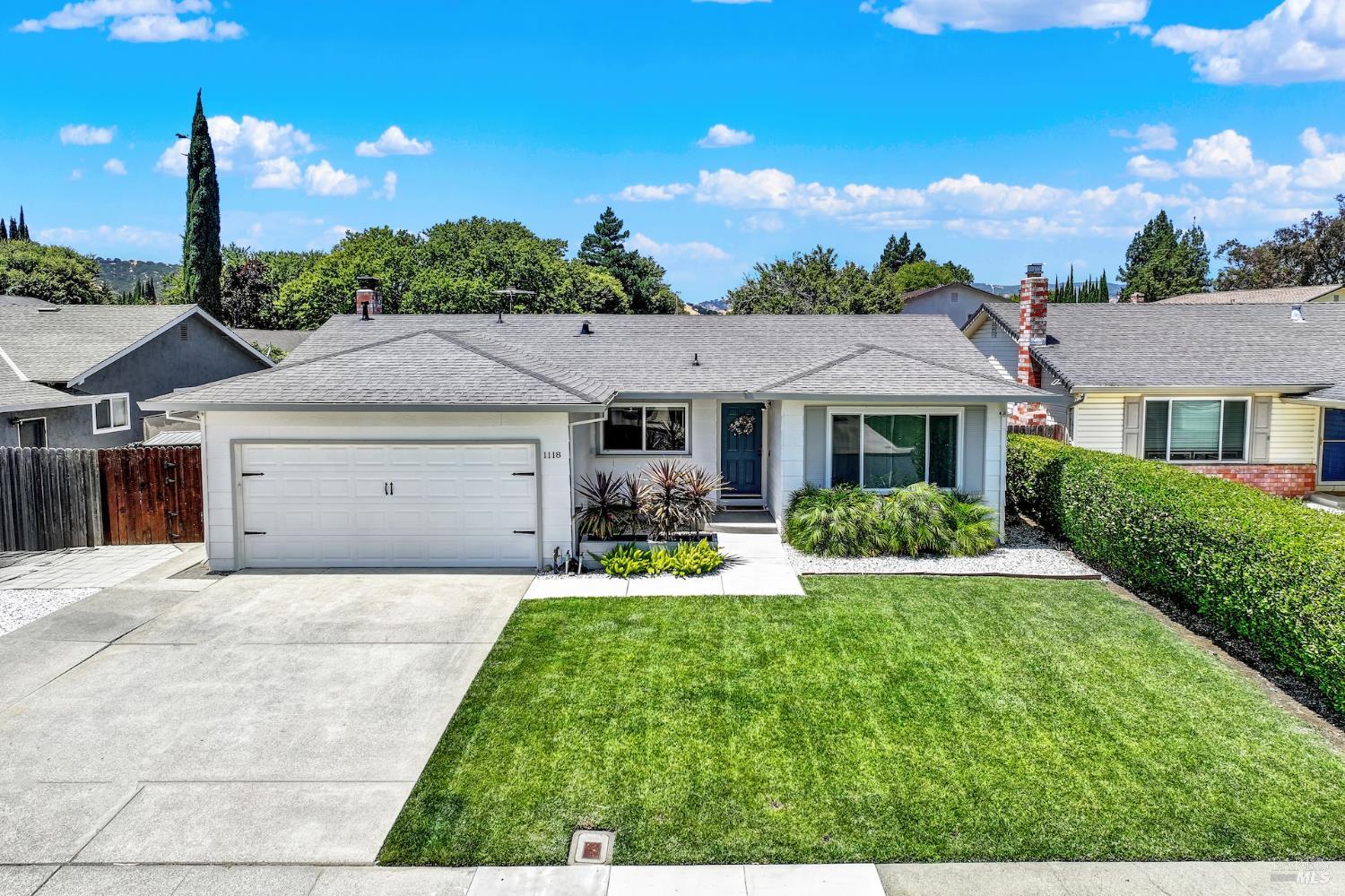 1118 Tulare Dr, Vacaville, CA 95687 | Compass