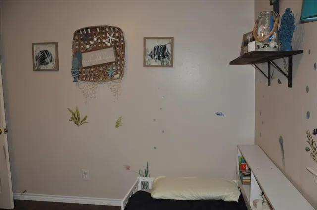 $260,000 | 9939 Shoreline Drive, Wills Point, TX 75169