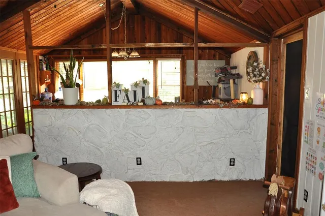 $260,000 | 9939 Shoreline Drive, Wills Point, TX 75169