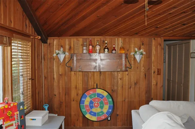 $260,000 | 9939 Shoreline Drive, Wills Point, TX 75169