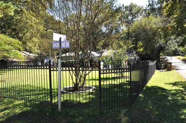 $260,000 | 9939 Shoreline Drive, Wills Point, TX 75169