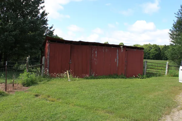 6923 Old Mill Hill Road, Dowelltown, TN 37059