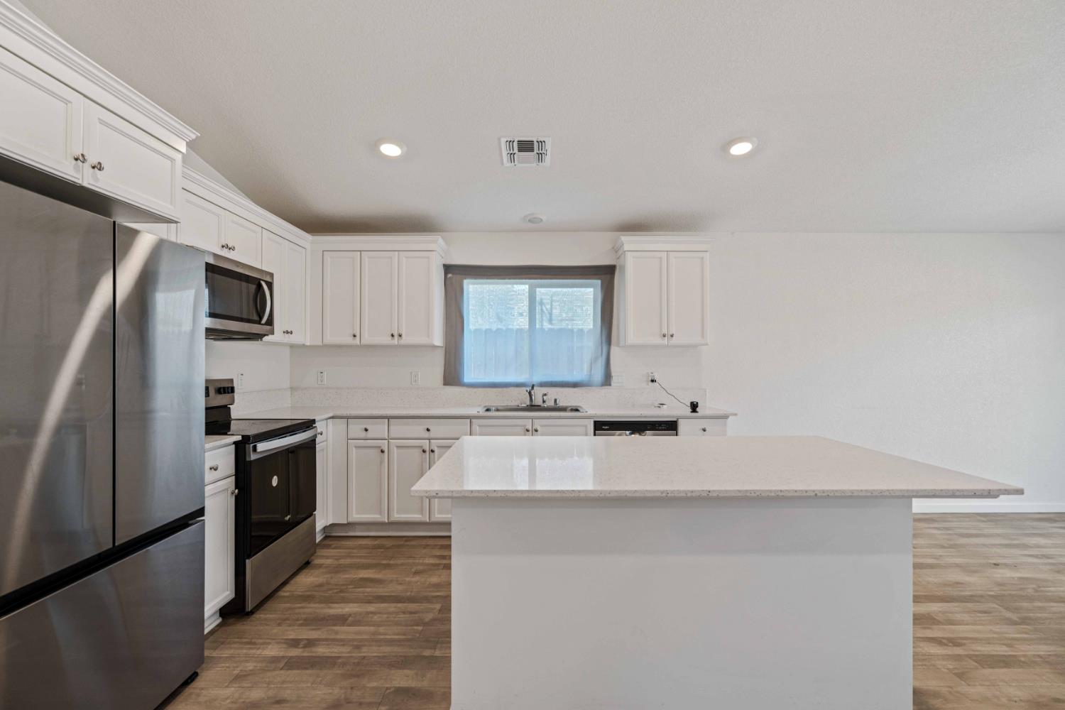 209 Dogwood Rnch Way Patterson, CA 95363 - Photo 5 of 50
