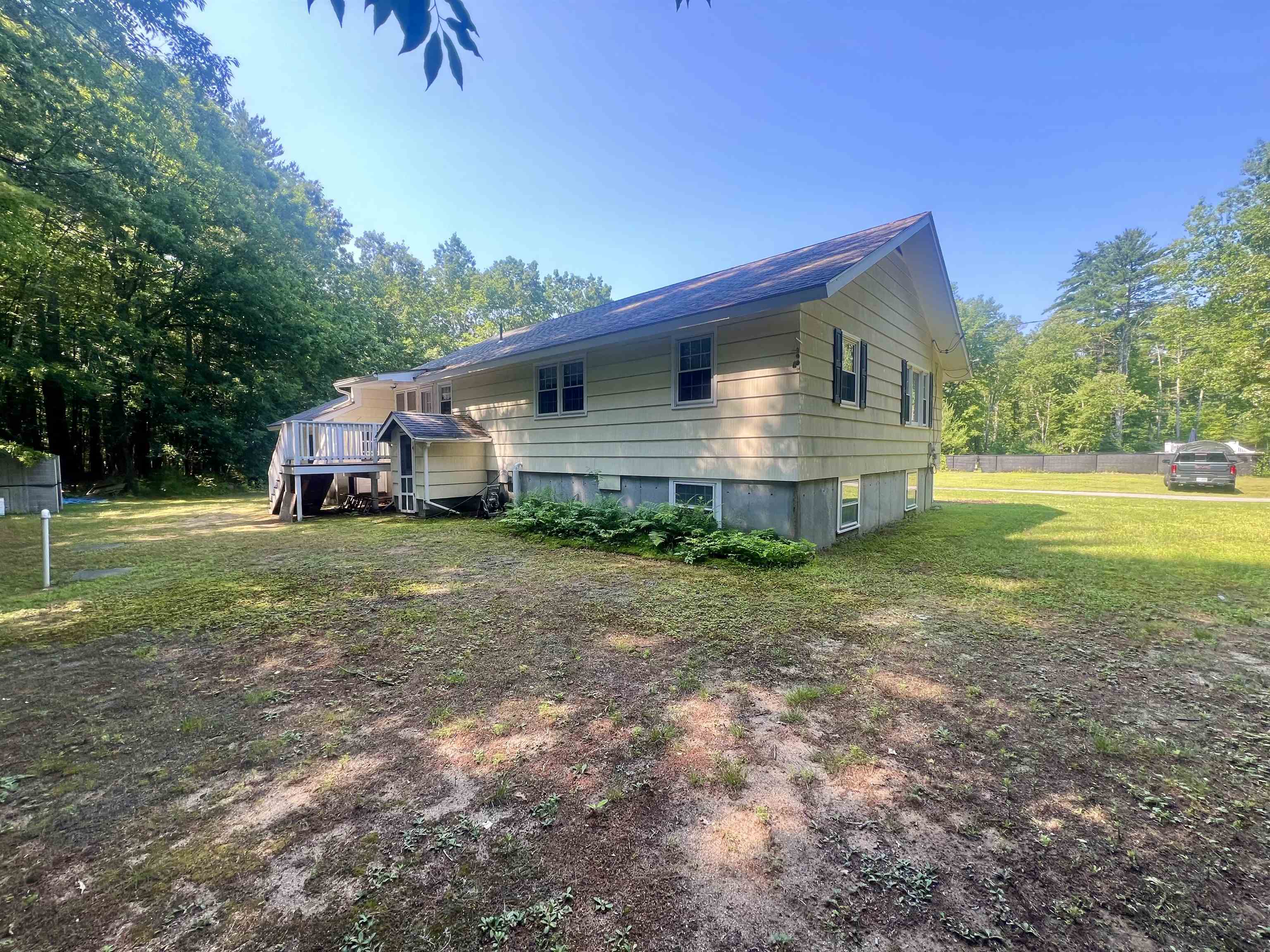 69 Bean Road Merrimack, NH 03054 - Photo 8 of 49