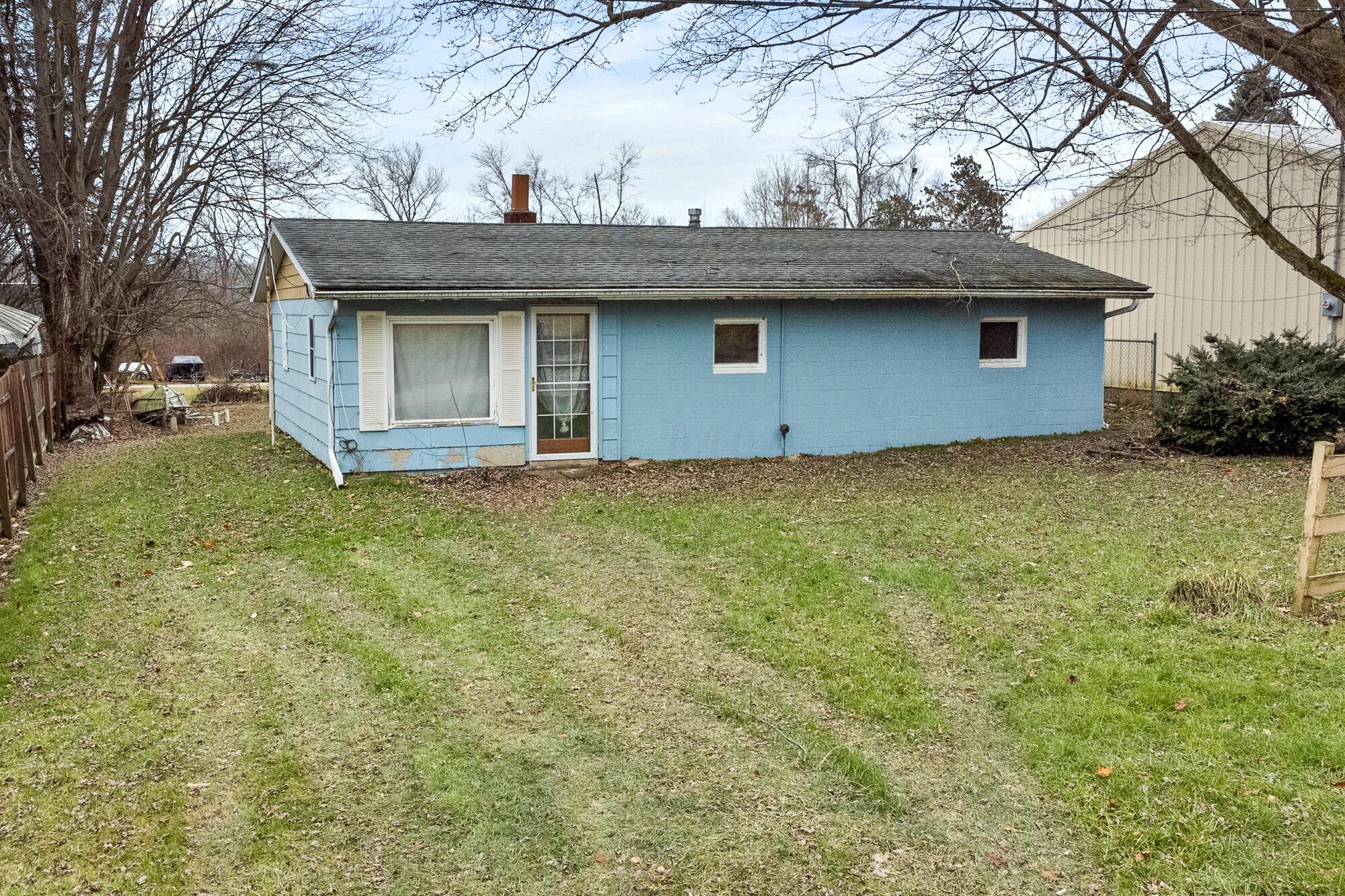 13214 Netherland Road Fredericktown, OH 43019 - Photo 8 of 18 aer-front-angle