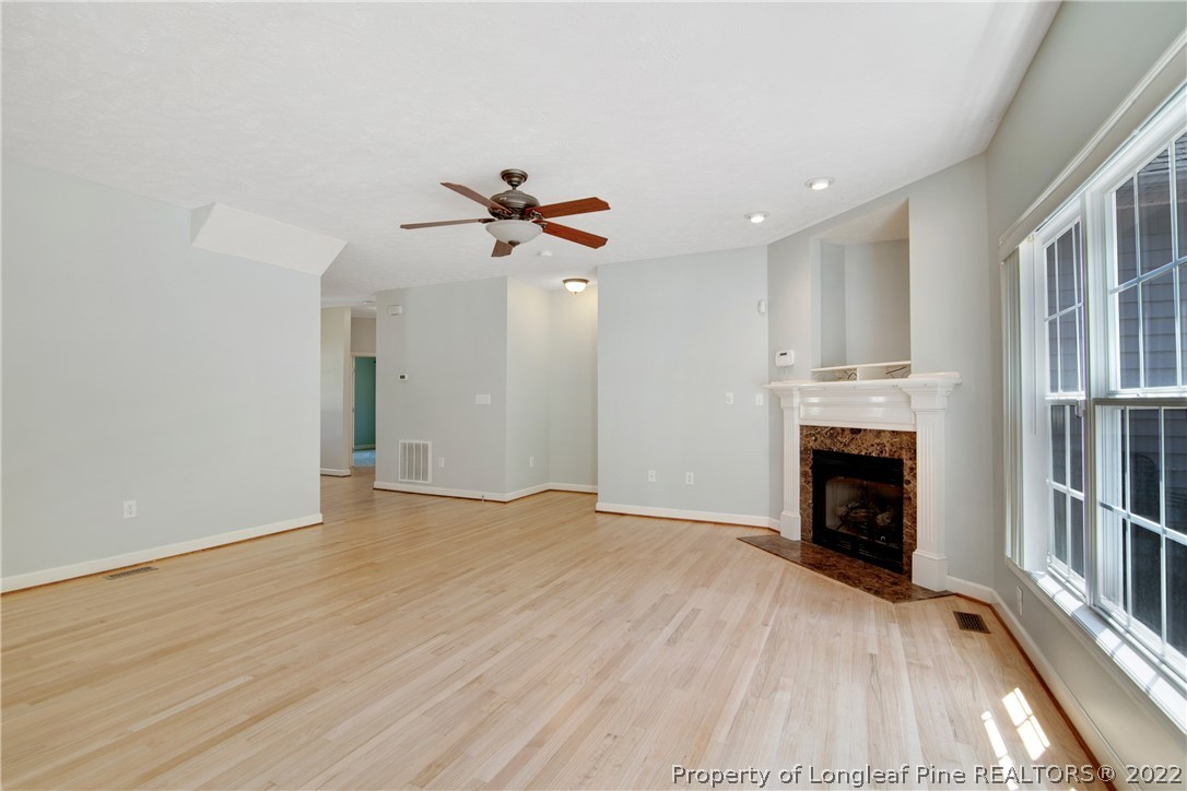 25 Randolph Street Spring Lake, NC 28390 - Photo 6 of 27 Gallery Image 6